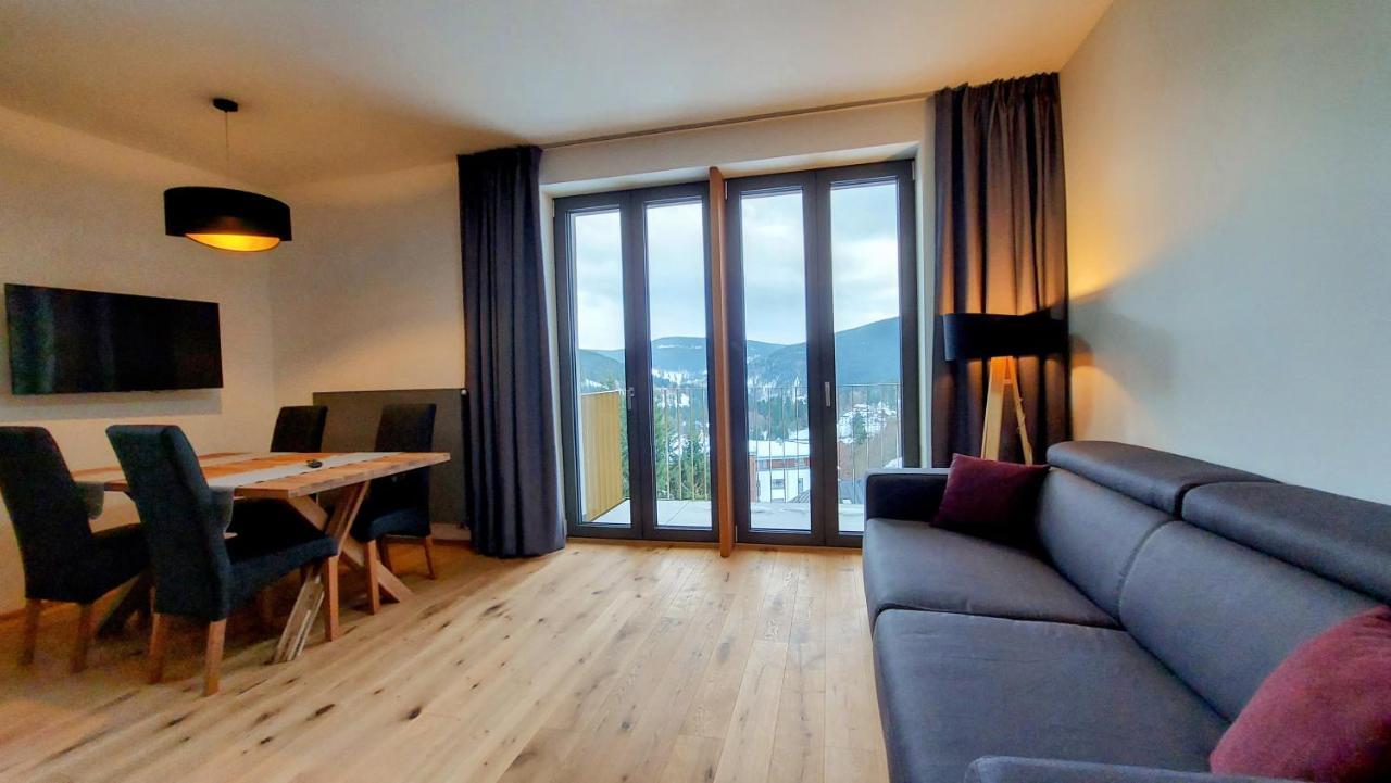 Apartments With Mountain Views Шпиндлерув-Млин Экстерьер фото